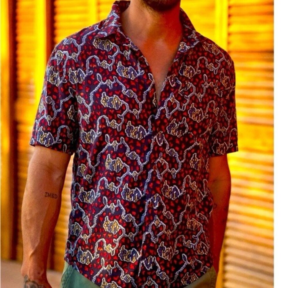 Outerknown Men's Button-Up Shirt Size S Navy Red Geometric Print Short
